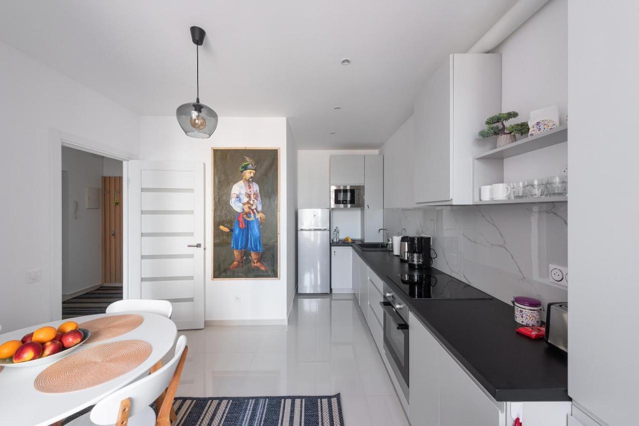 Luxury Apartment Slava Ukraini Ivano-Frankivsk Eksteriør bilde