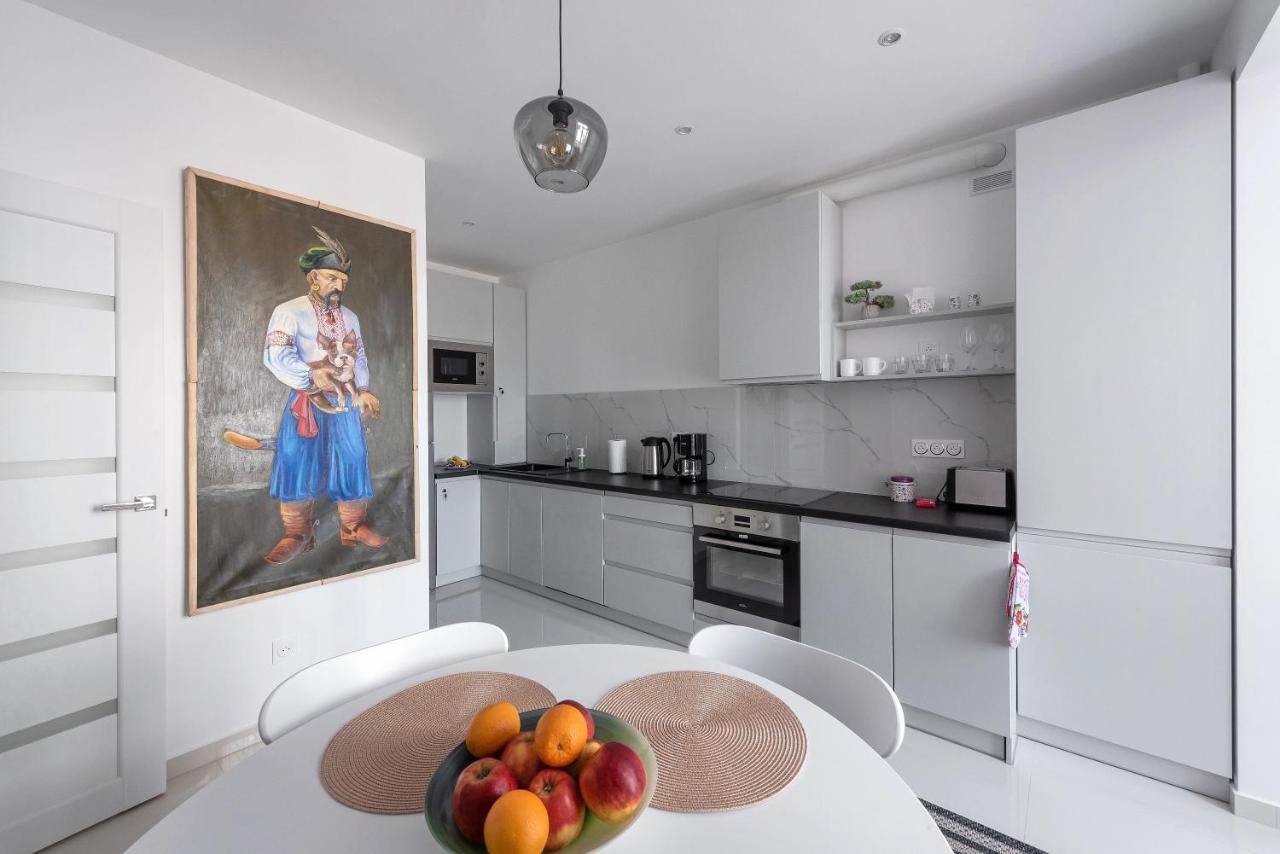 Luxury Apartment Slava Ukraini Ivano-Frankivsk Eksteriør bilde