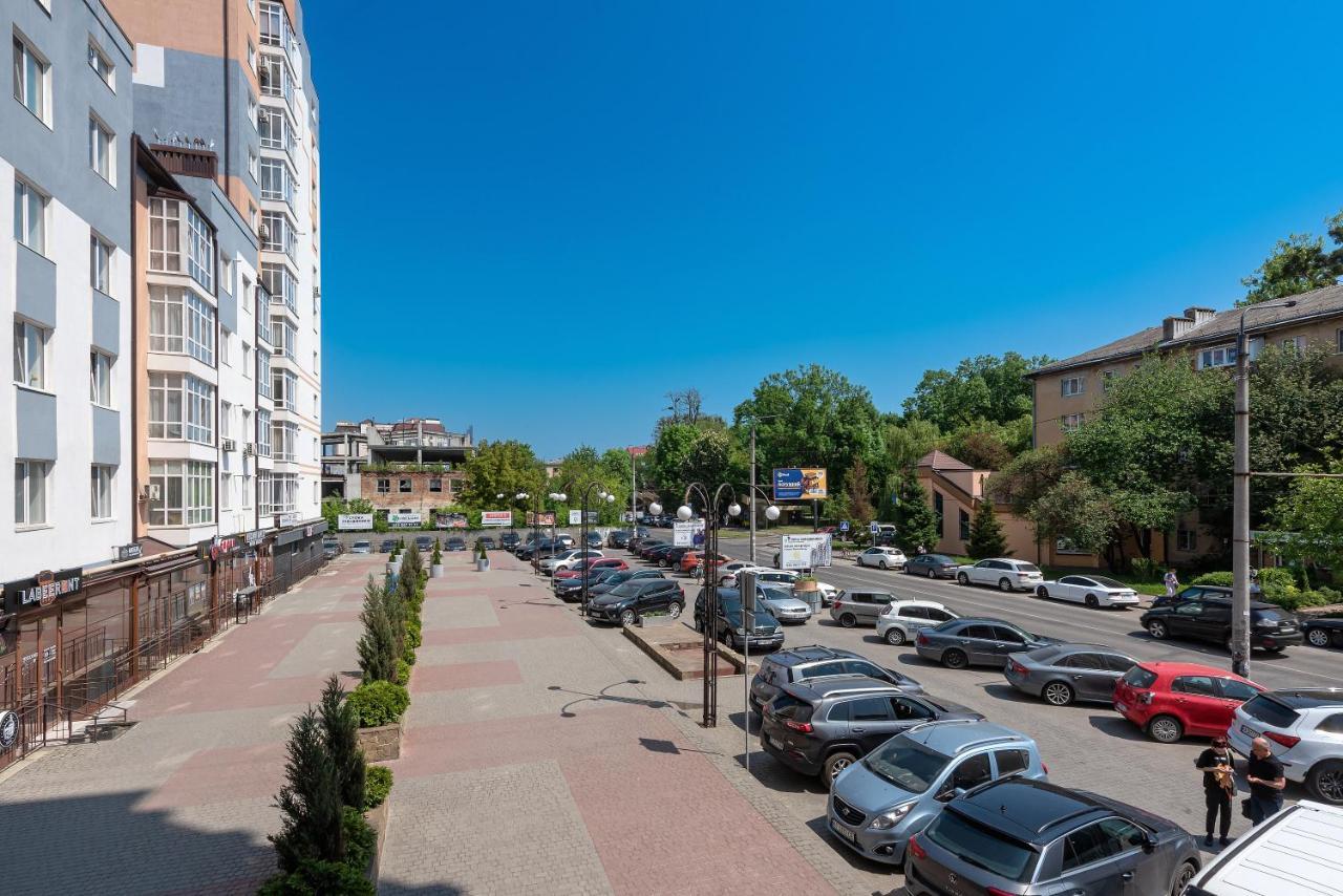 Luxury Apartment Slava Ukraini Ivano-Frankivsk Eksteriør bilde