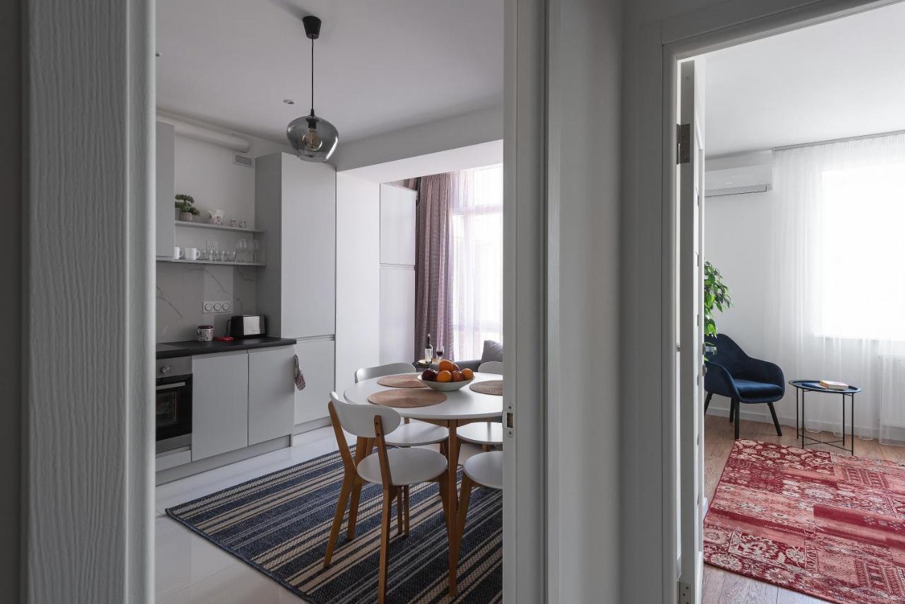 Luxury Apartment Slava Ukraini Ivano-Frankivsk Eksteriør bilde